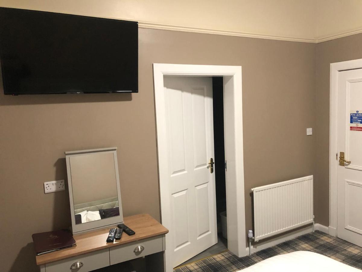 The Spinnaker Hotel ゴウロック エクステリア 写真