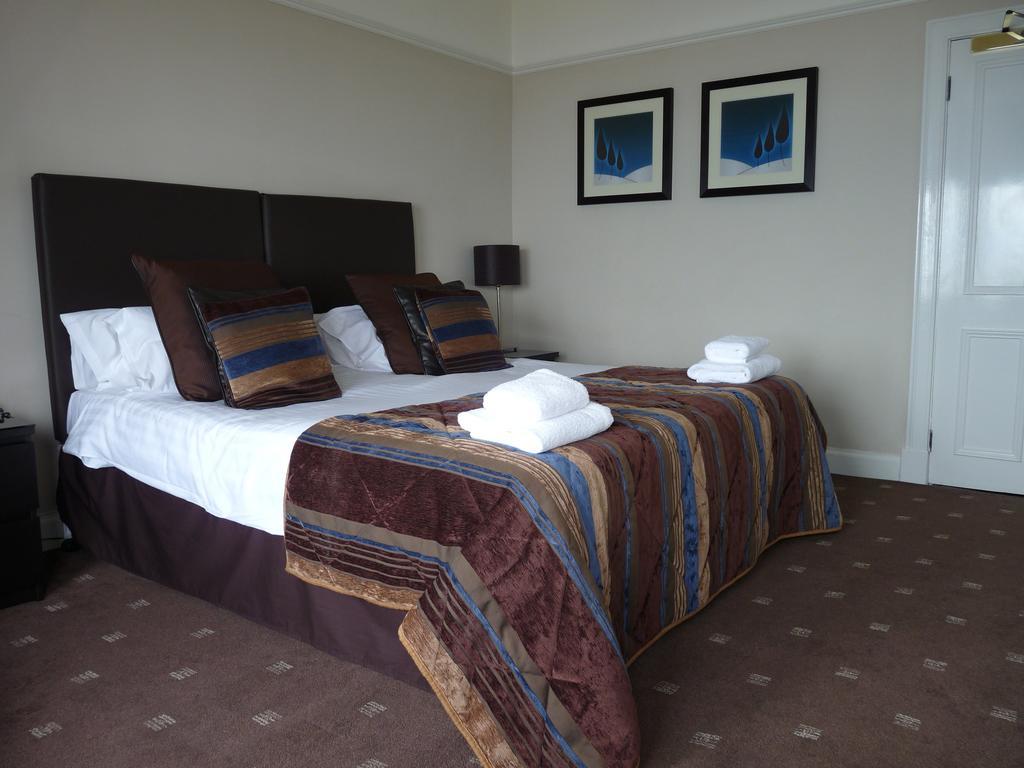 The Spinnaker Hotel ゴウロック 部屋 写真